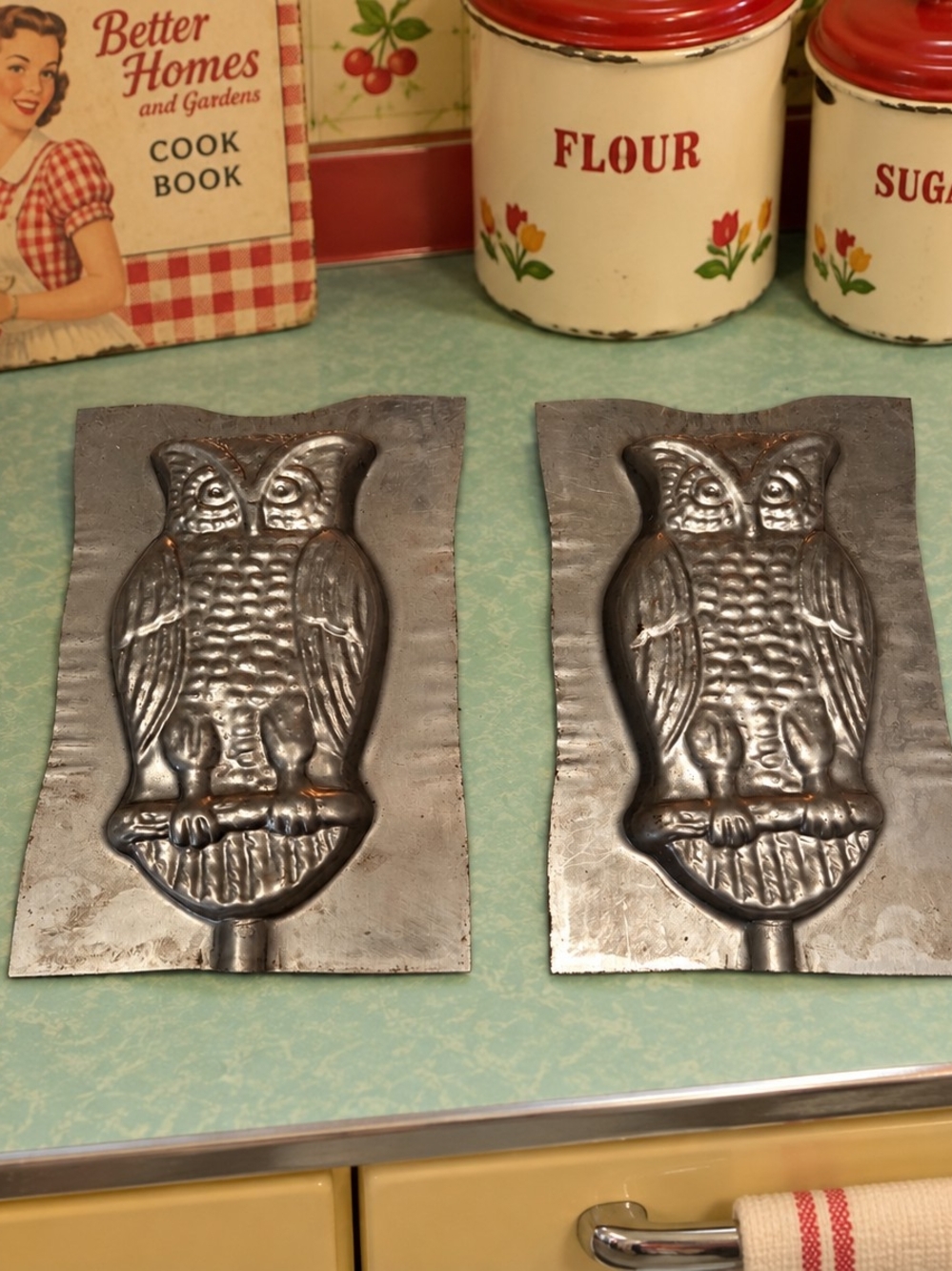 Vintage Owl Chocolate Mold Pair - Silver Metal